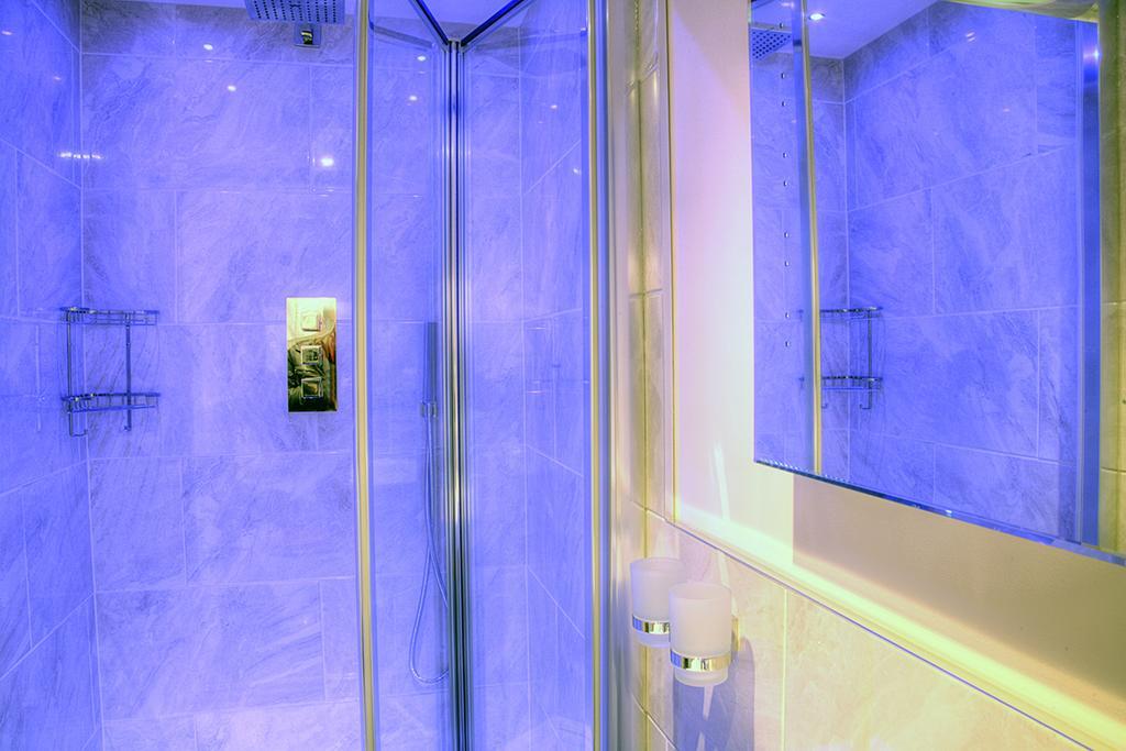 The Mayhill Hotel Монмаут Екстериор снимка